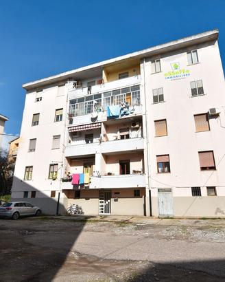 Appartamento all'ultimo piano con vista aperta