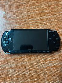 Psp 2000 (Leggere la descrizione)