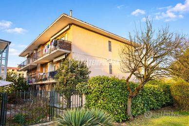 5 LOCALI IN QUADRIFAMILIARE CON BOX DOPPIO