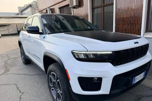 Jeep grand cherokee phev 200kw
