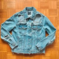 Giacca Bershka in denim