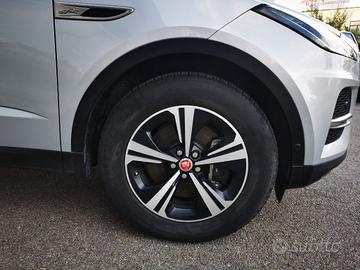 JAGUAR E-Pace (X540) E-Pace 2.0D I4 163 C...