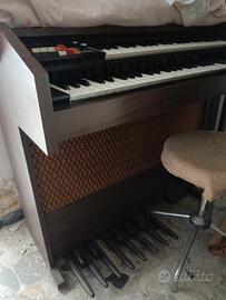 Organo vintage 