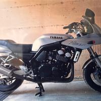 Sella originale Yamaha FZS 600