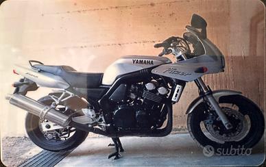 Sella originale Yamaha FZS 600