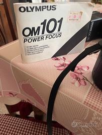 Macchina fotografica Olympus OM 101