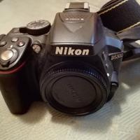 NIKON D5300 MACCHINA FOTOGRAFICA + OBBIETTIVI 