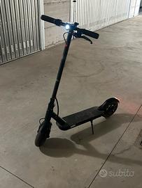 monopattino elettrico VIVOBIKE S2