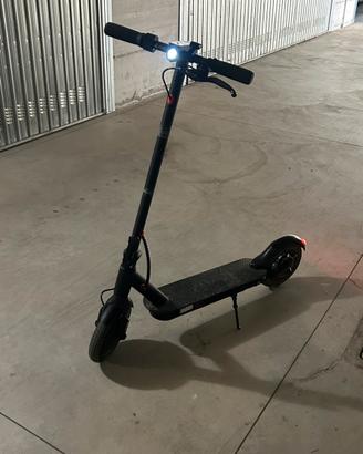 monopattino elettrico VIVOBIKE S2