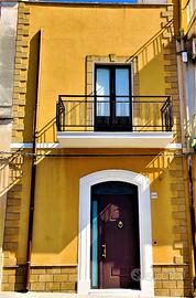 Casa indipendente in via Piave