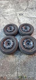 4 Cerchi VW 14" + Gomme 185/60 R14 invernali