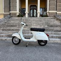 Vespa 125 primavera ‘77