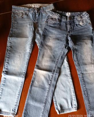 Jeans Armani Junior e Guess