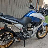 Honda Transalp 700cc
