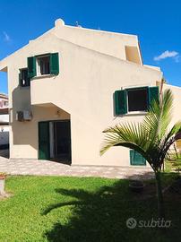 Marsala 8 posti villetta unifamiliare fronte mare