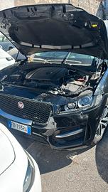 Jaguar F-Pace 2.0 D 180 CV AWD aut. Pure