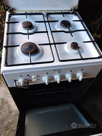 macchina Gas Indesit