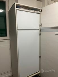 Frigorifero (con surgelatore) perfette condizioni