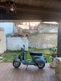 Vespa 50 special