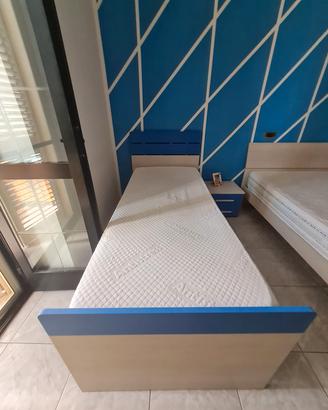letto matrimoniale + n2 lettini