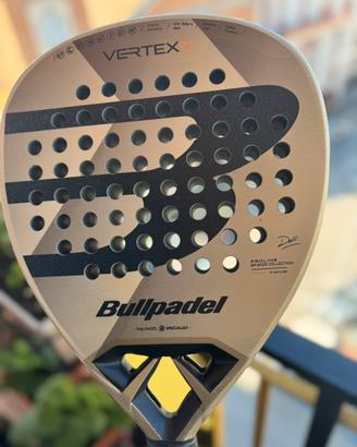 BullPadel Vertex 04W 2025