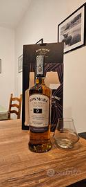 whisky bowmore 9y con bicchiere 
