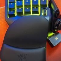 tastiera razer TARTARUS V2