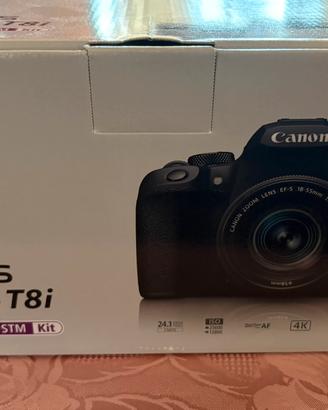 Canon EOS Rebel T8i / 850D