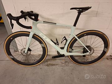 Bici da corsa Cube AGREE C:62 Pro modello 2024