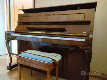 pianoforte mezza coda