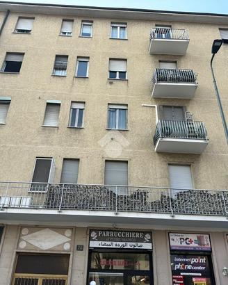 2 LOCALI A MILANO