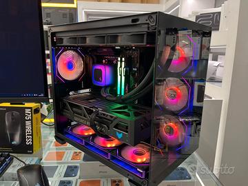 GAMING RGB + MONITOR OLED 32GB RYZEN 7 / RTX 5080