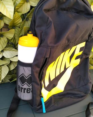 Zaino Nike , info in descrizione