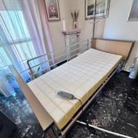 Letto elettrico con materasso antidecupito