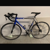Bicicletta da corsa Trek 2000