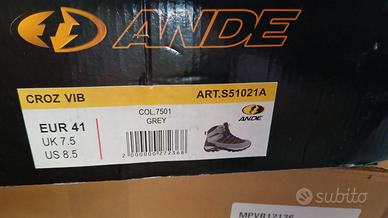 scarponcini da montagna 