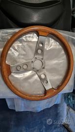 Sterzo Legno Hellebore