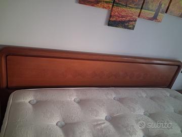 Letto matrimoniale con materasso