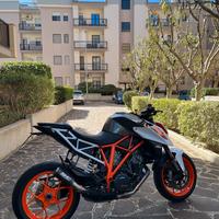 Ktm superduke 1290 r