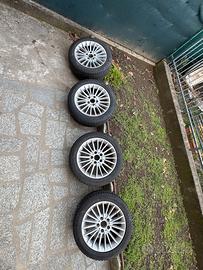 Cerchi BMW e gomme m+s