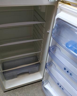 frigorifero Whirlpool perfettamente funzionante 