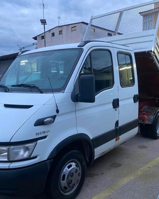 Iveco Daily 35 C 12 Ribaltabile Usato poco Cabina 