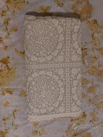 Coperta copriletto matrimoniale
