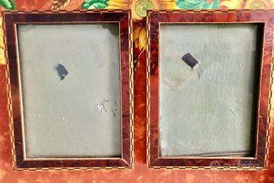 Due antiche cornici in legno