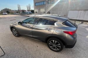 INFINITI QX30 2.2 diesel DCT AWD Premium