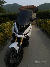 Honda Xadv 750 2025 del.35 kw solo a libretto