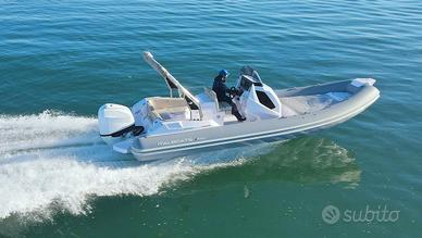 Gommone PREDATOR 700 Touring 740