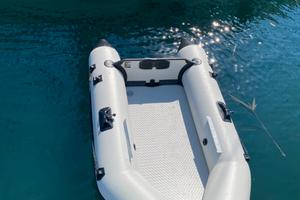 Tender 230