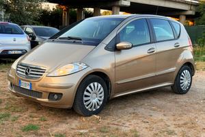 Mercedes-benz A 150 Avantgarde 1.5 benzina 95cv 20