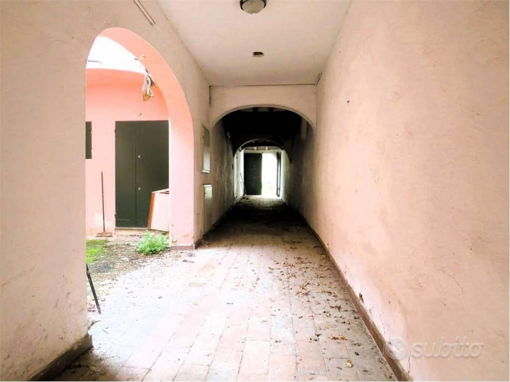 Appartamento – RE - Vista 4